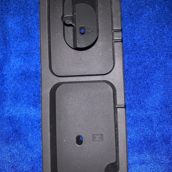 charging station - Picture 2 of 2